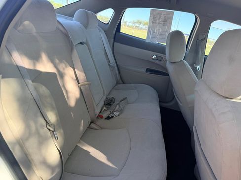 Used 2007 Buick LaCrosse CX FWD image 13