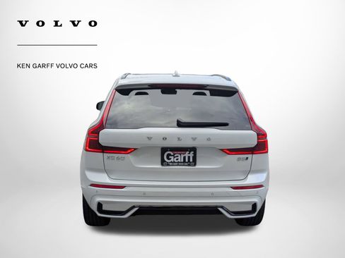 New 2026 Volvo XC60 B5 Plus w/ Climate Package image 4