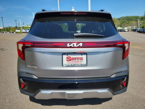 New 2026 Kia Seltos S FWD image 25