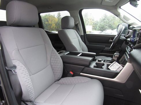 Used 2024 Toyota Tundra SR5 image 22