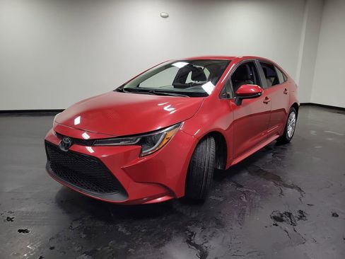Used 2020 Toyota Corolla LE FWD image 4
