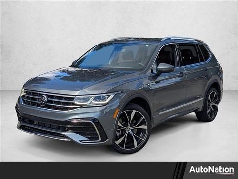 Used 2024 Volkswagen Tiguan SEL R-Line image 1