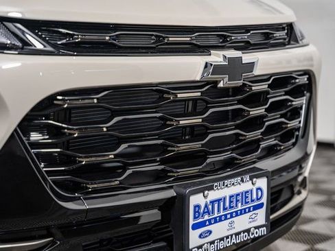 New 2026 Chevrolet Trax ACTIV w/ Driver Confidence Package image 12