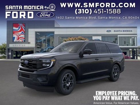 New 2026 Ford Expedition Active RWD image 1