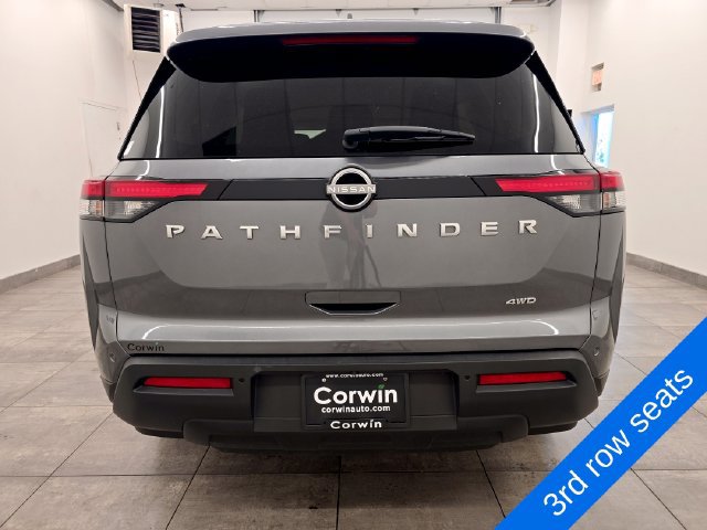 Used 2025 Nissan Pathfinder SV AWD/4WD image 7