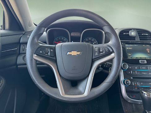 Used 2015 Chevrolet Malibu LT w/ Power Convenience Package FWD image 19
