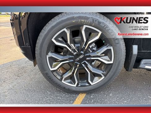 New 2025 GMC Sierra EV Denali image 11