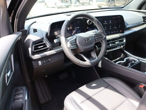 New 2026 Chevrolet Traverse LT AWD/4WD image 15