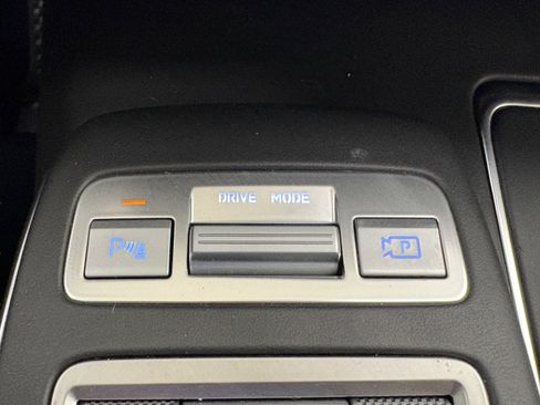 Used 2025 Genesis GV70 2.5T AWD/4WD image 27