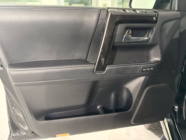 Used 2020 Toyota 4Runner Nightshade AWD/4WD image 17