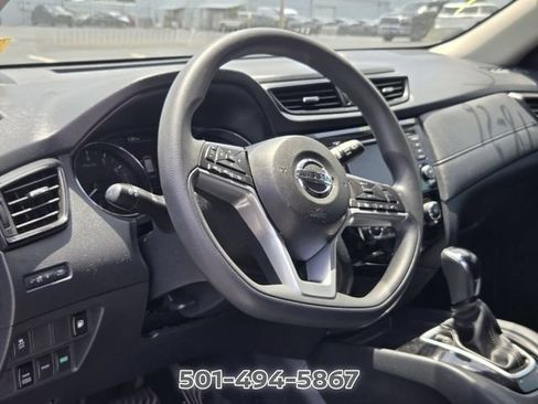Used 2018 Nissan Rogue S AWD/4WD image 10