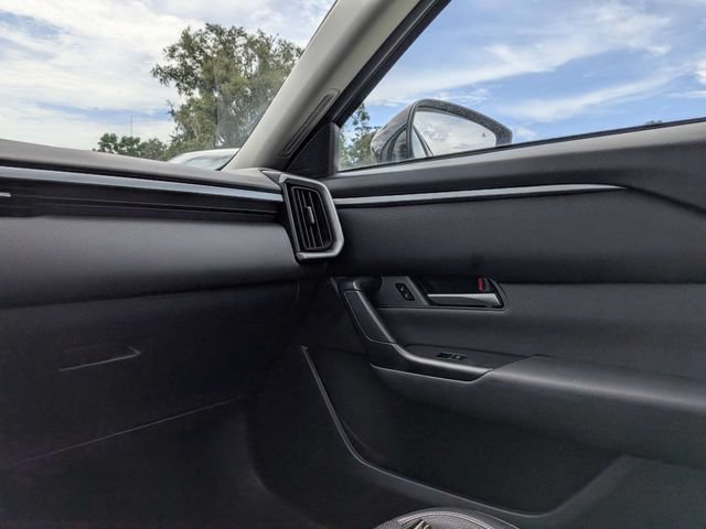 Used 2025 MAZDA CX-50 AWD 2.5 S w/ Preferred Package image 18