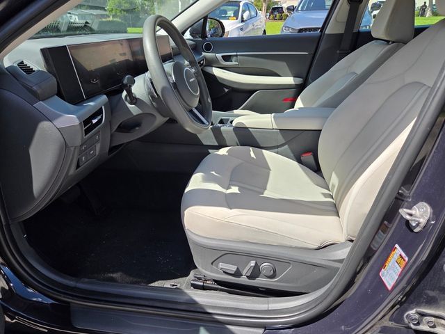 Used 2024 Hyundai Sonata SEL FWD image 11