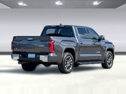 Used 2023 Toyota Tundra Limited AWD/4WD image 9