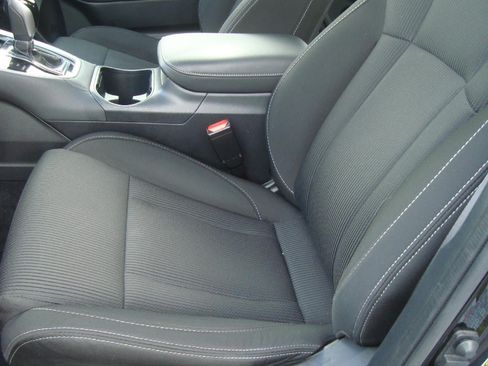 Used 2022 Subaru Legacy Premium AWD/4WD image 10