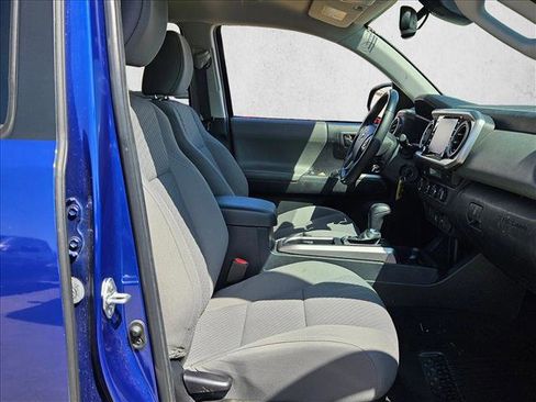 Used 2022 Toyota Tacoma SR5 image 19