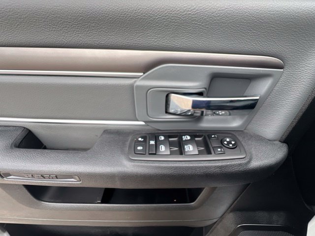 Used 2023 RAM 1500 Classic SLT w/ Electronics Group AWD/4WD image 22
