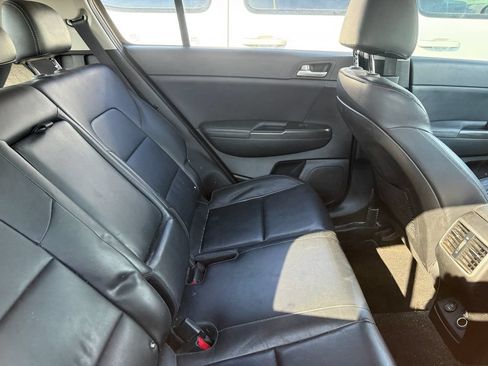 Used 2017 Kia Sportage EX w/ EX Premium Package FWD image 5