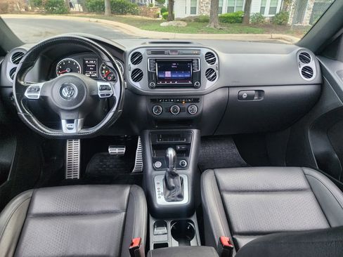 Used 2016 Volkswagen Tiguan R-Line FWD image 28