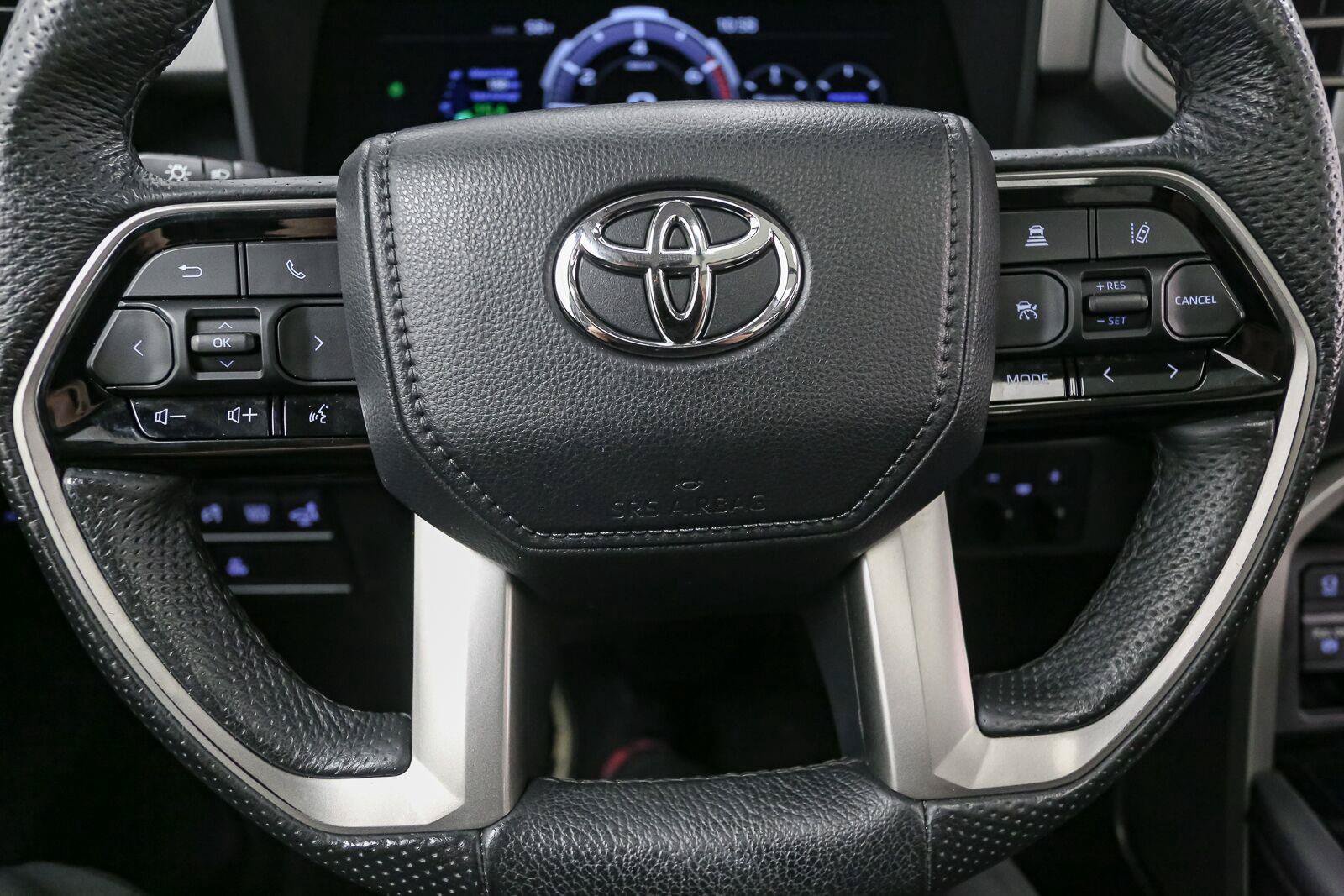Used 2023 Toyota Tundra Limited w/ Power Package AWD/4WD image 33