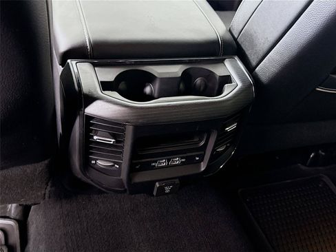 Used 2023 RAM 3500 Limited AWD/4WD image 18