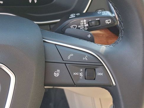 Certified 2023 Audi Q5 2.0T Prestige w/ Prestige Package image 18