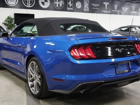Used 2020 Ford Mustang Premium w/ Equipment Group 201A RWD image 3
