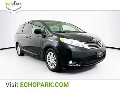 Used 2017 Toyota Sienna XLE