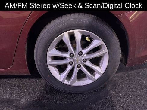 Used 2016 Chevrolet Malibu LT w/ Leather Package image 12