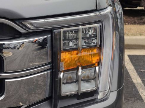 Used 2023 Ford F150 Lariat image 11