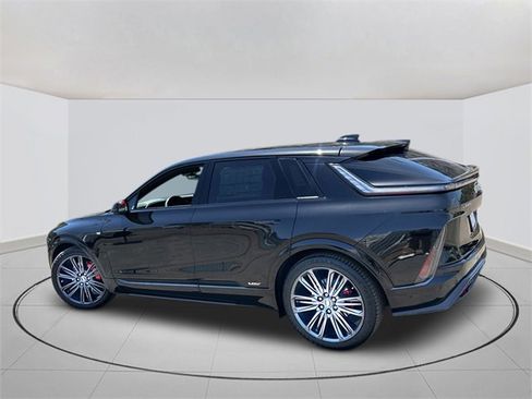 New 2026 Cadillac Lyriq V w/ Exterior Carbon Fiber Package image 3