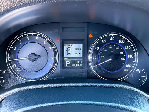 Used 2010 INFINITI G37 x w/ Premium Pkg image 23