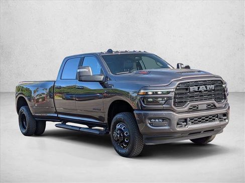 New 2026 RAM 3500 Laramie AWD/4WD image 6
