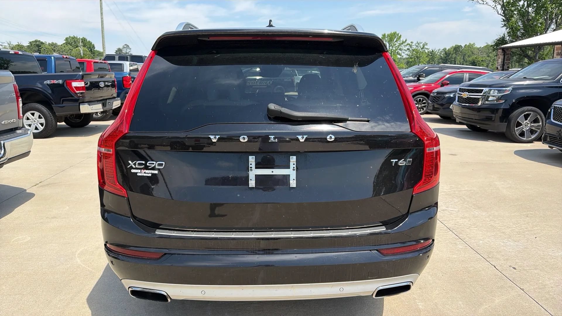 Used 2017 Volvo XC90 T6 Momentum w/ Vision Package AWD/4WD image 5