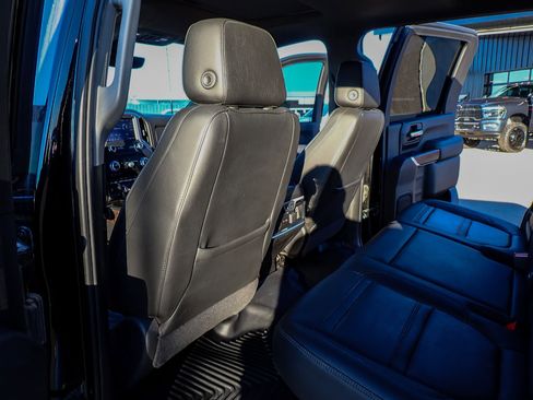 Used 2020 GMC Sierra 2500 Denali w/ Denali Ultimate Package image 18