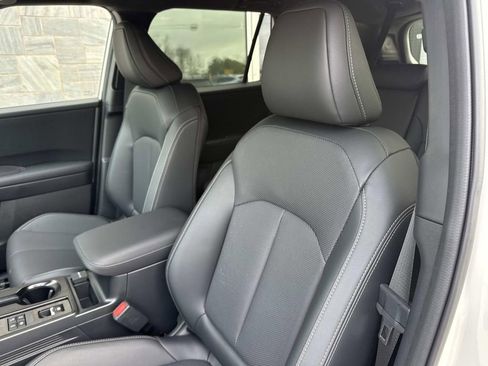 New 2026 Subaru Outback Limited XT image 11