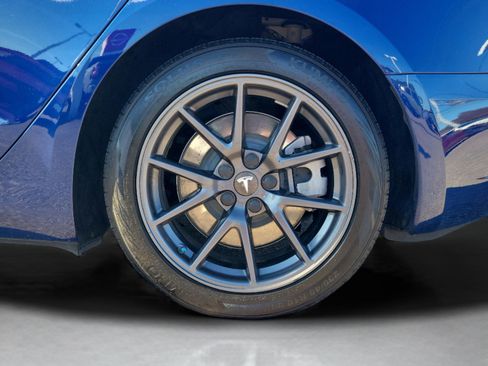 Used 2021 Tesla Model 3 Long Range image 5