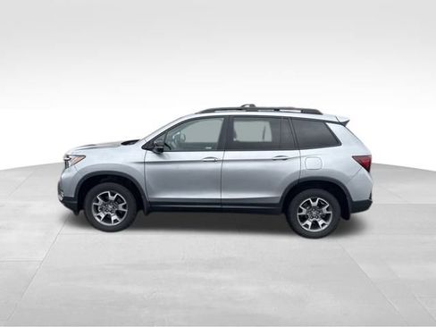Certified 2023 Honda Passport TrailSport image 5