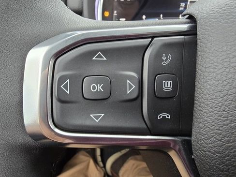 Used 2025 RAM 2500 Laramie w/ Sport Appearance Package image 11