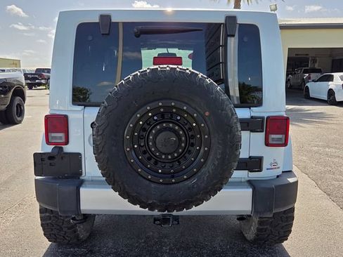 Used 2014 Jeep Wrangler Sahara AWD/4WD image 6