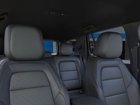 New 2026 Chevrolet Equinox LT image 24