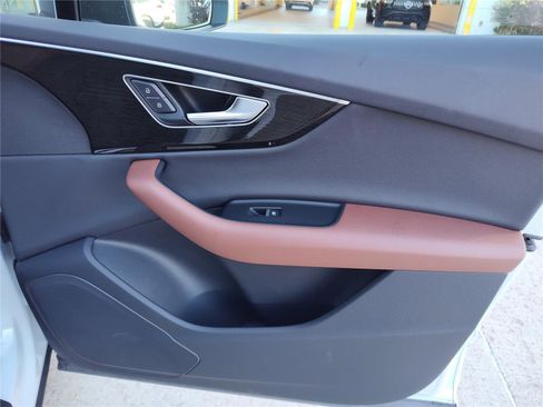 Used 2023 Audi Q7 3.0T Premium image 25