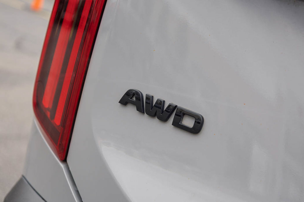 Used 2022 Kia Telluride SX w/ SX Prestige Package AWD/4WD image 5