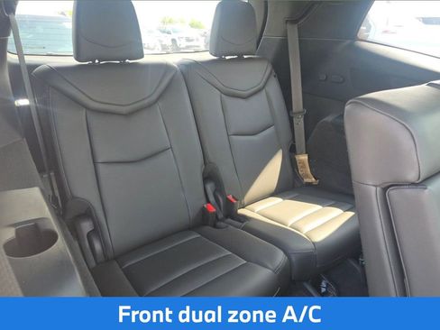 Used 2023 Cadillac XT6 Luxury FWD image 14