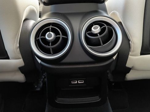 Used 2020 Alfa Romeo Stelvio Sprint w/ Nero Edizione image 27