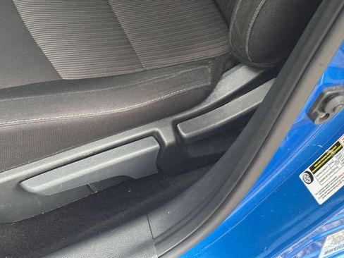 Used 2025 Nissan Sentra SV FWD image 22