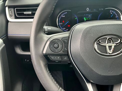 Used 2023 Toyota RAV4 XSE AWD/4WD image 24