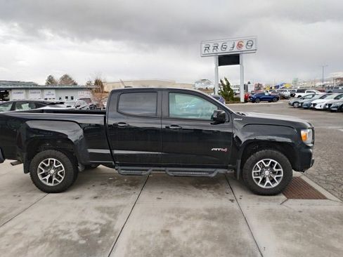Used 2022 GMC Canyon AT4 image 4