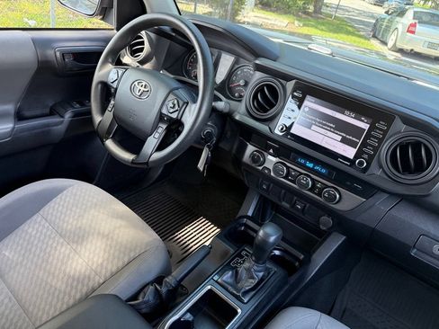 Used 2023 Toyota Tacoma SR AWD/4WD image 19