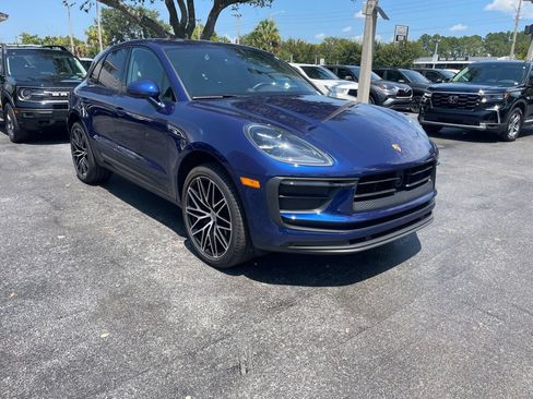 Used 2026 Porsche Macan Turbo AWD/4WD image 8